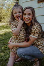 Load image into Gallery viewer, Zion Vintage Floral Dress